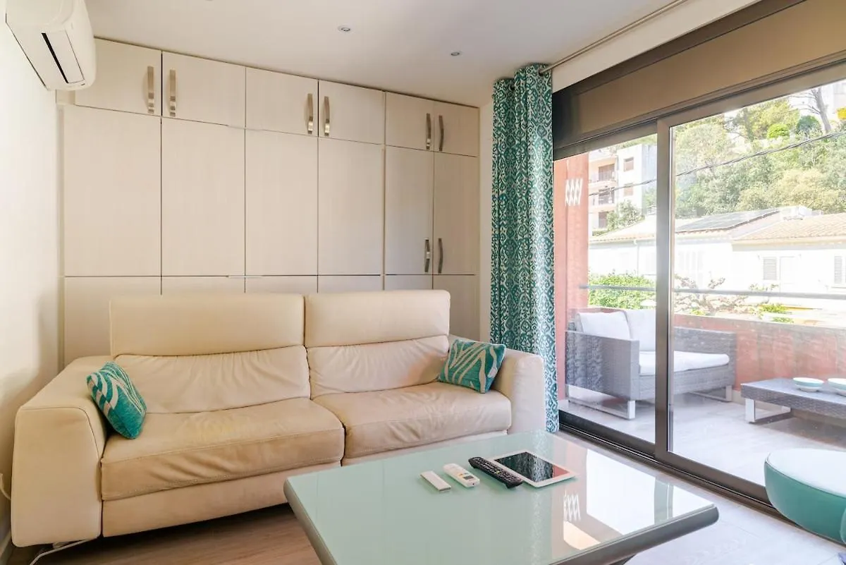 Piso Reformado A Pie De Playa Sa Riera Begur Apartman